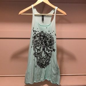 Oversized Skull Tank